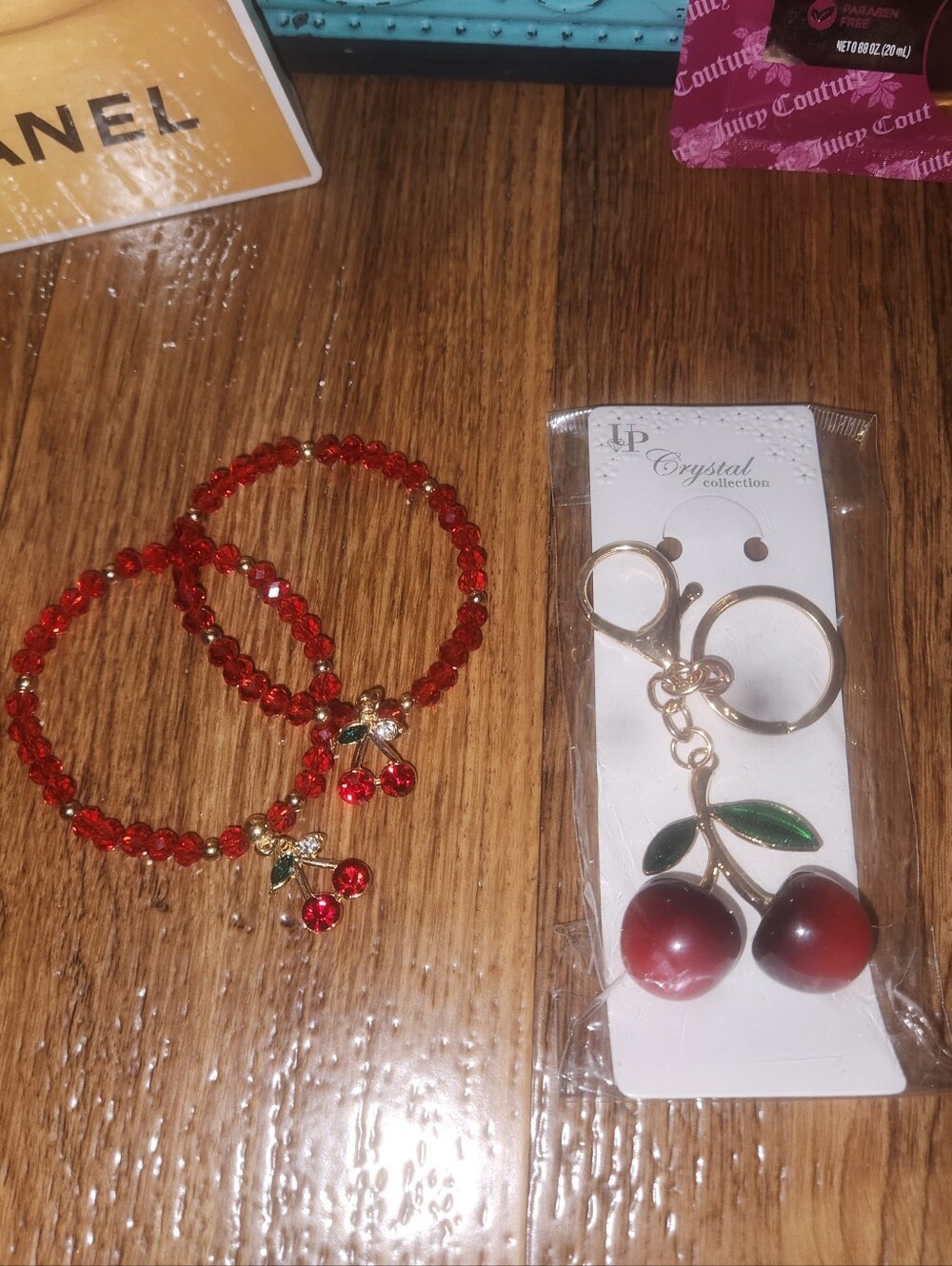 🌻2/$32 SET🌻CHANEL FASHION GLAM BUNDLE - CHERRY - Picture 4 of 4